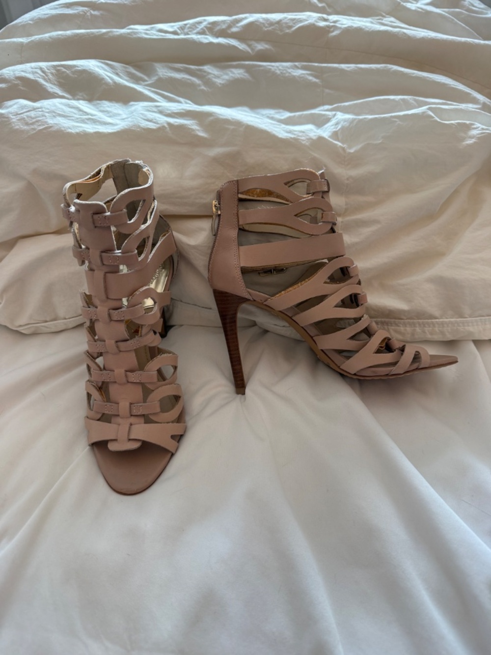 Italian pumps - Picture 2 of 5